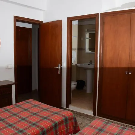 Alocs Casa de hóspedes *